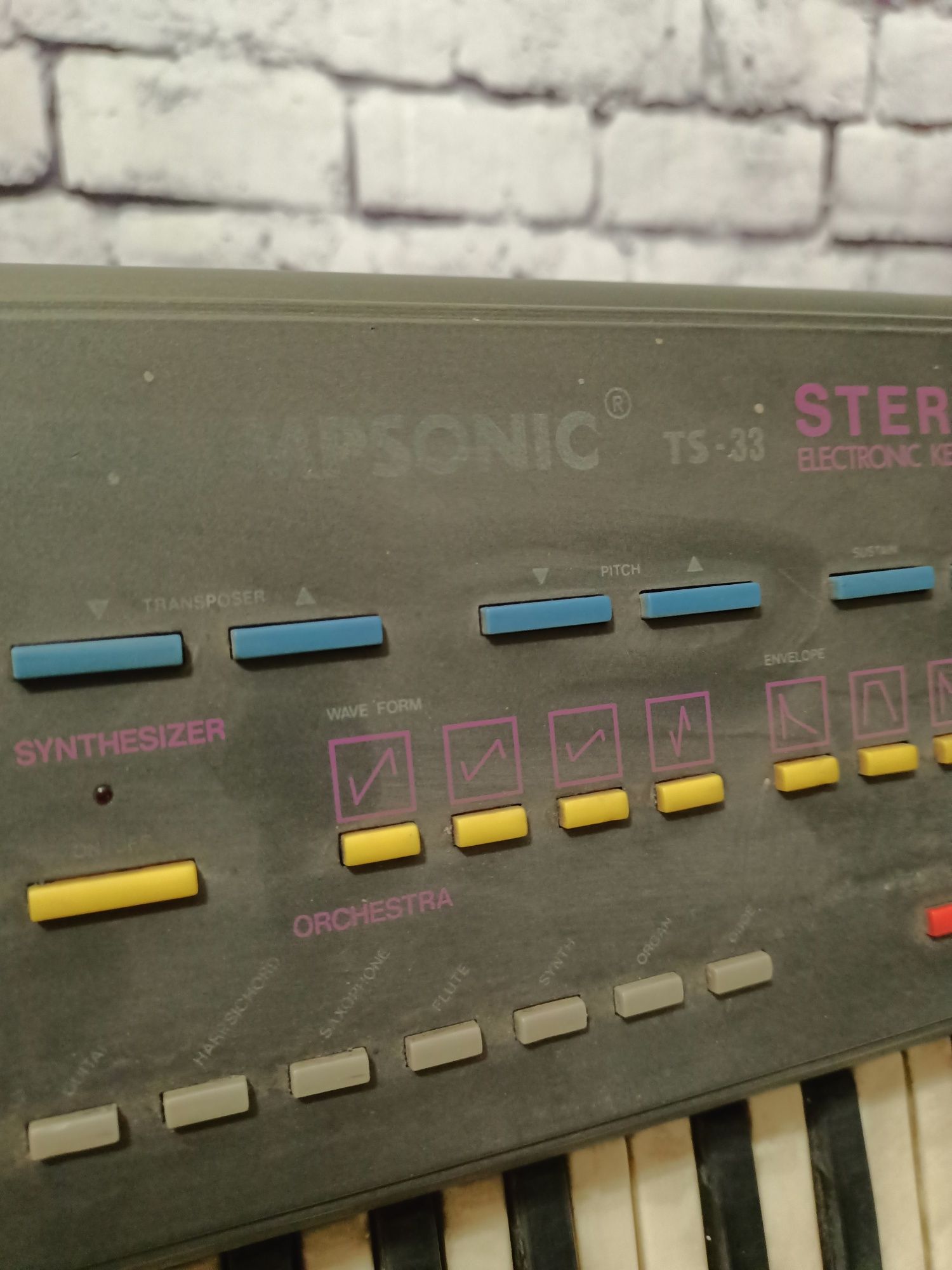 Keyboard Thompsonic Ts-33