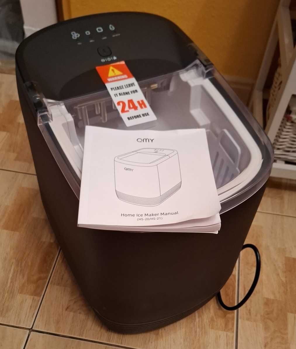 Kostkarka Do Lodu QMY HS-21  Czarna