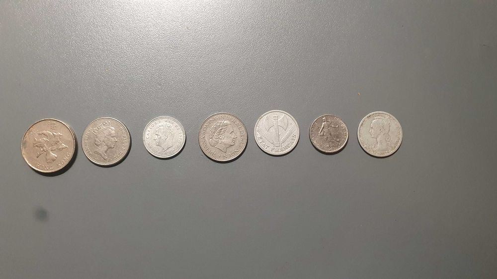 Moedas antigas para venda (X)