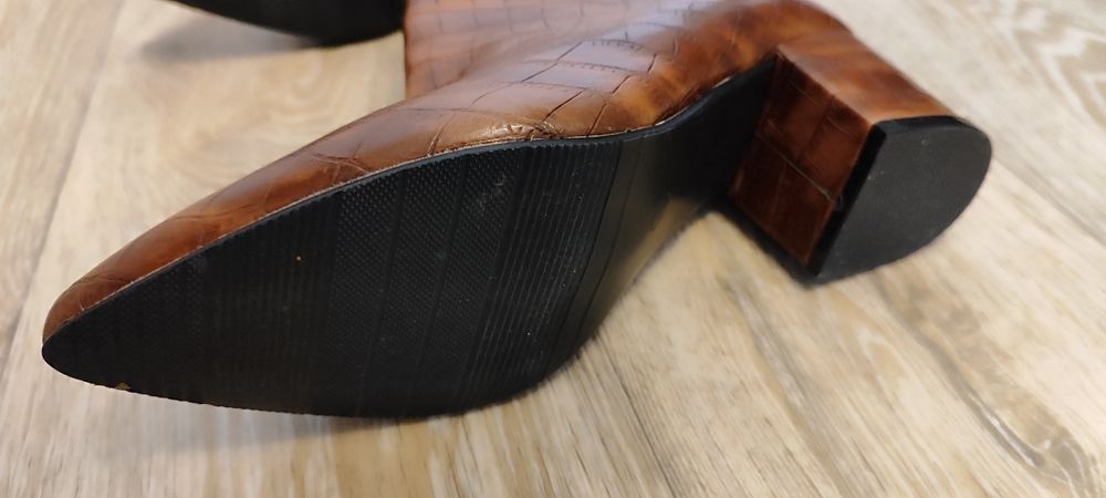 Черевики жіночі 39 р.