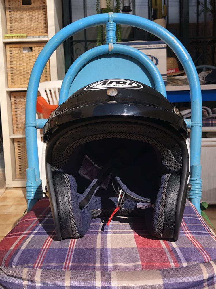 Arai Capacete aberto