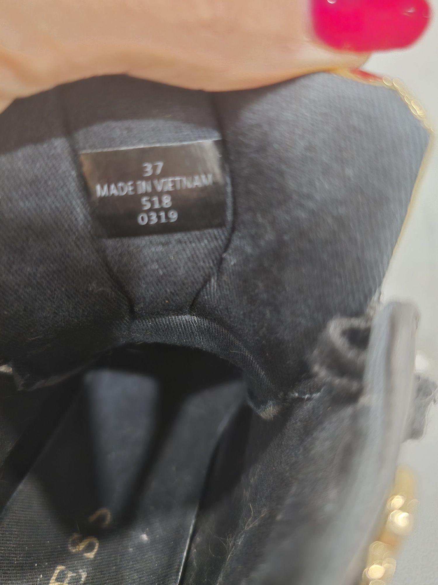 Guess botki rozm 36