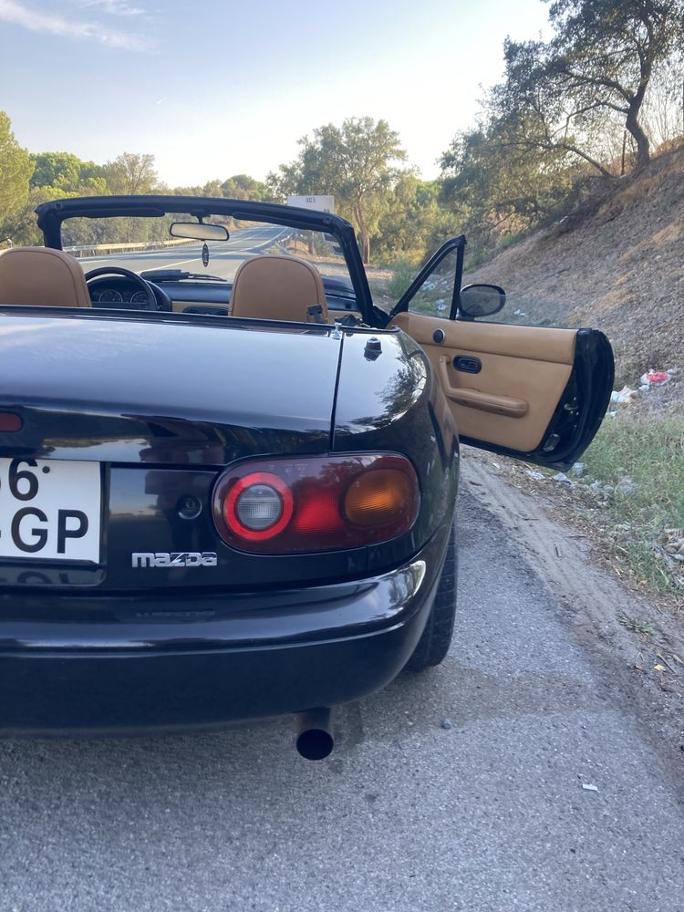 Mazda MX-5 Na Miata