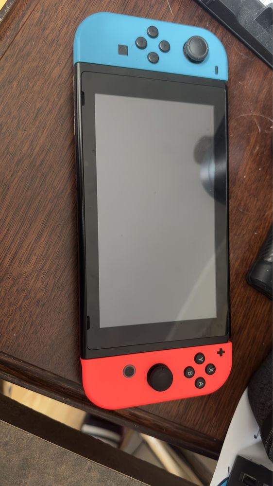 Nintendo Switch + akcesoria