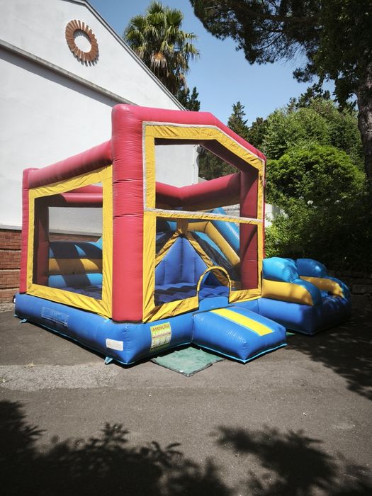 Aluguer de insufláveis