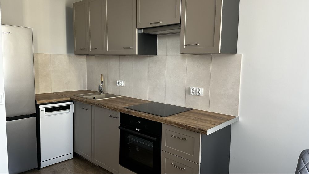 Duża kawalerka 35,35 m2 przy Ratusz Arsenał po remoncie