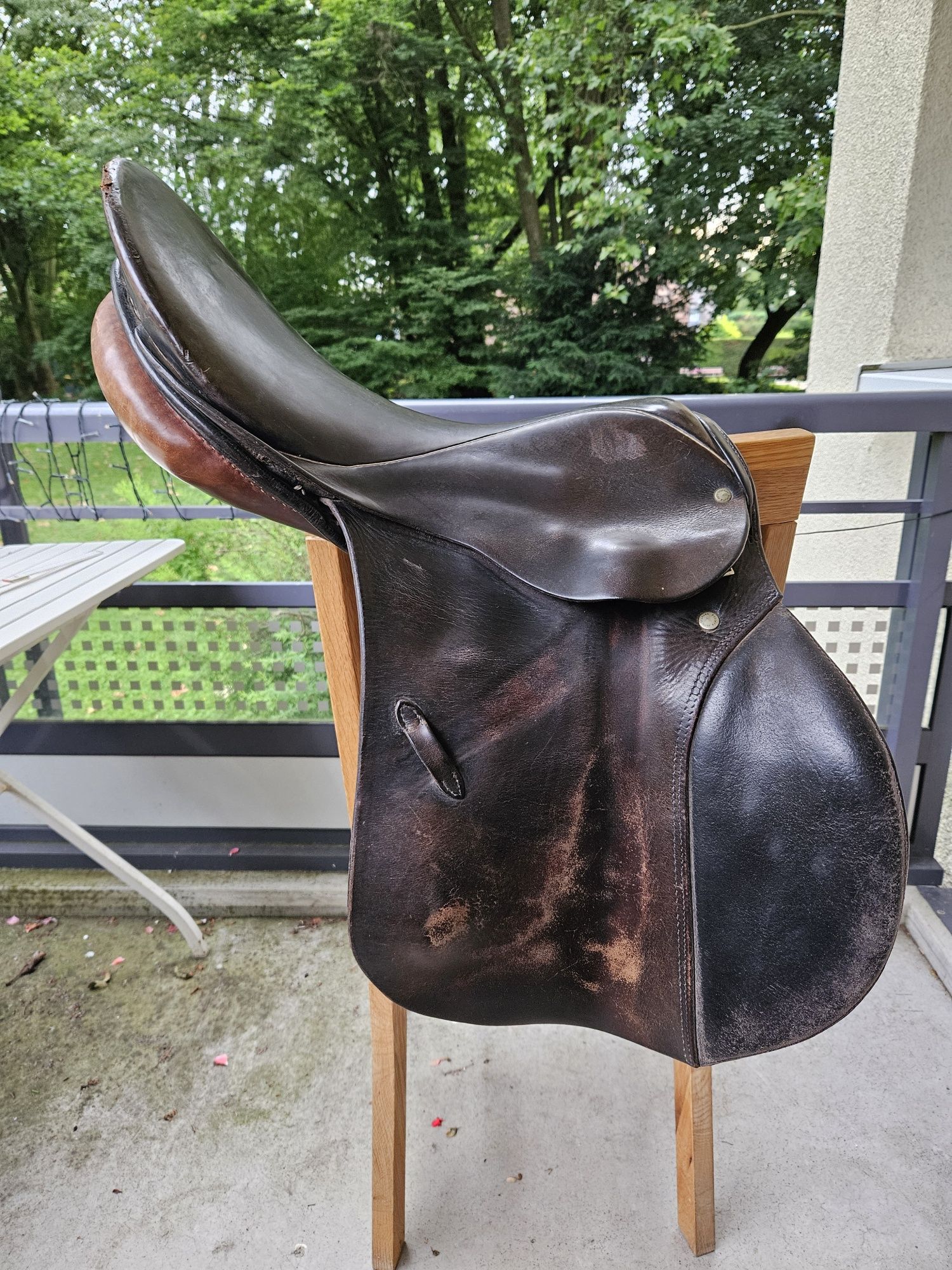 Siodło skokowe 17", używane, Stübben Germany.
