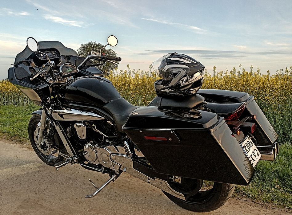Hyosung gv650 Bagger Touring Harley Road glide Custom ZAMIANA