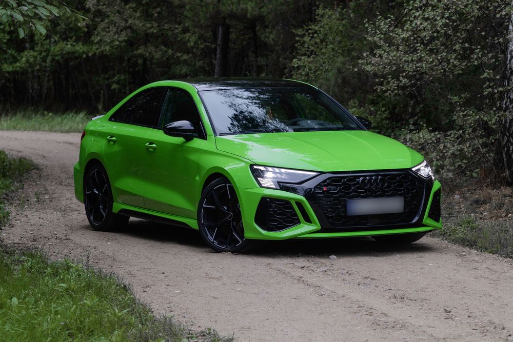 Wynajem Audi RS3 ( Wynajem Bez Kaucji )