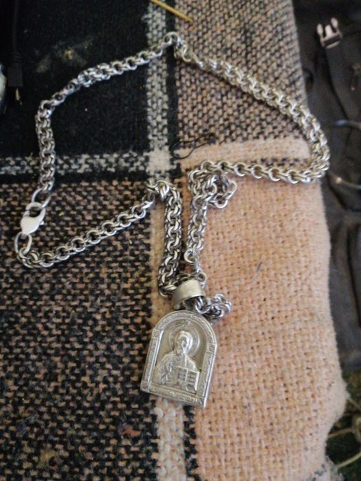 Продам серебряную цепочкуку