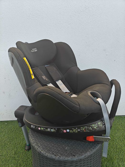 Cadeira de bebé BRITAX RÖMER DUALFIX² R BR Cosmos Black - grupo 0+1