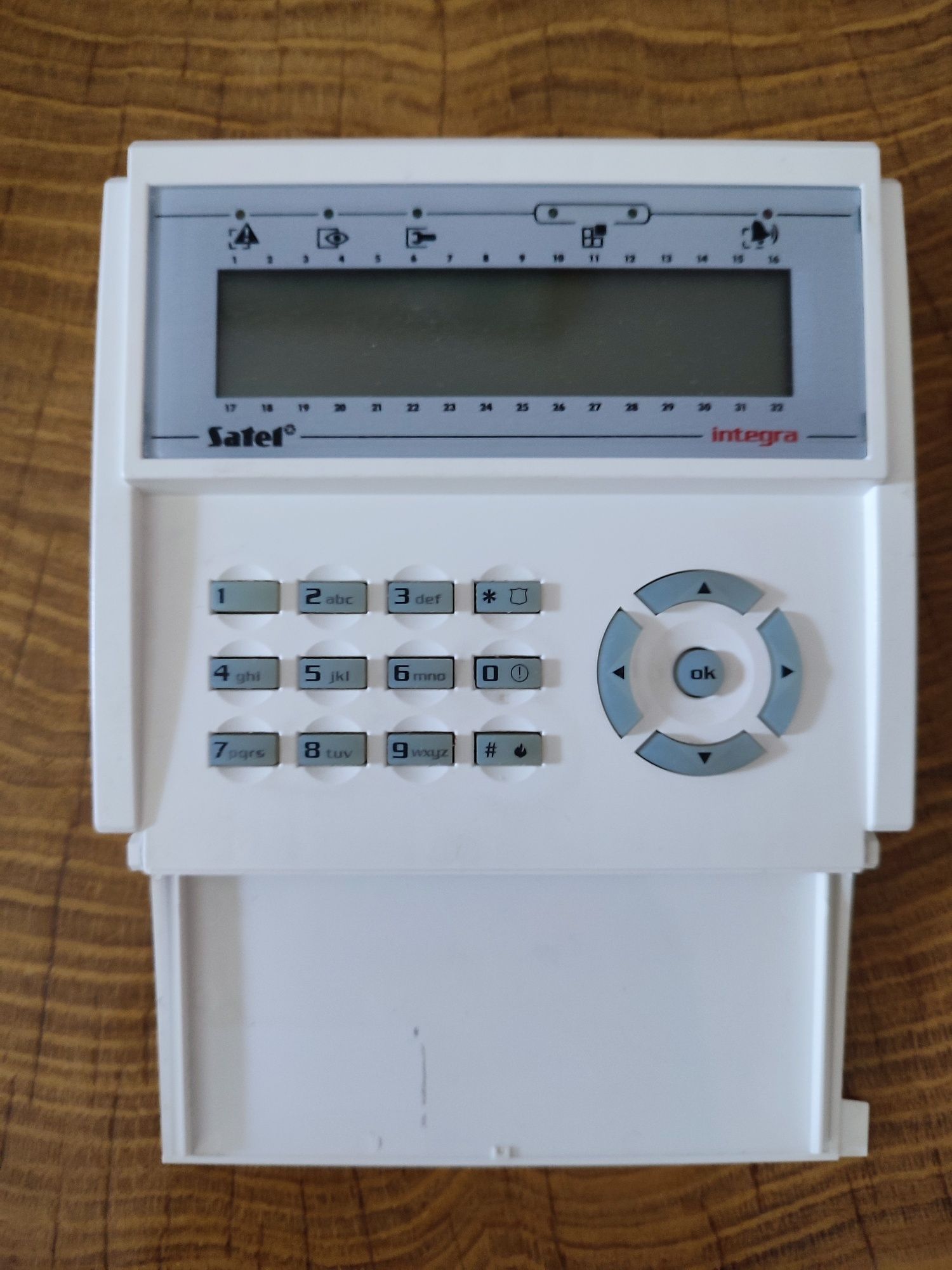 Manipulator Satel Integra