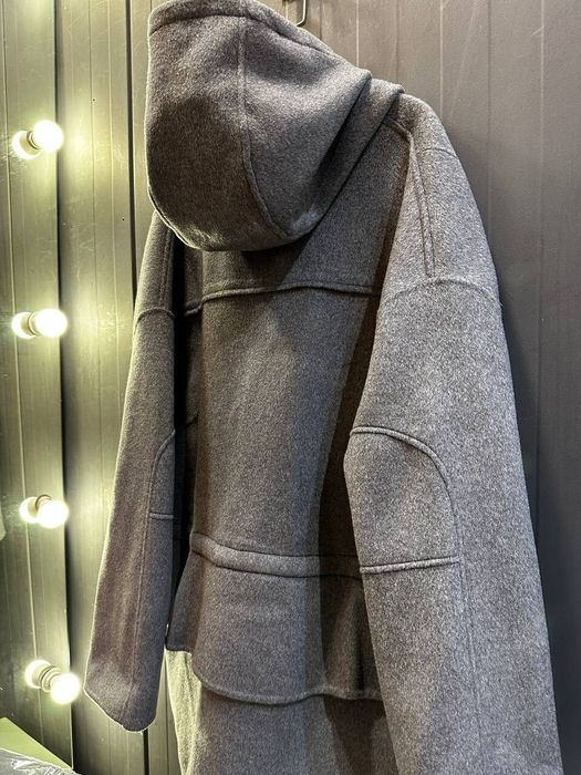 Пальто укорочене Louis Vuitton