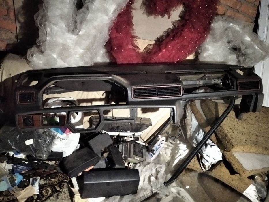 Вольво 940 пластик салона