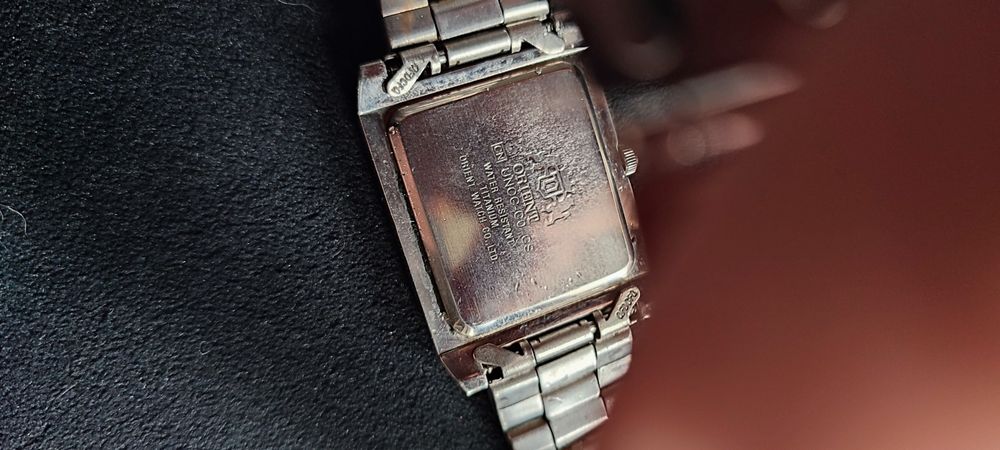 Продам оригінальний orient titanium