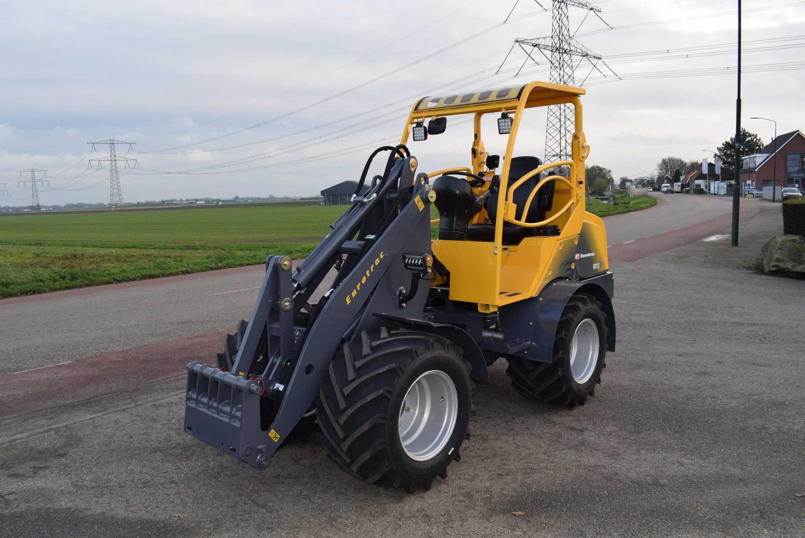 Ładowarka EUROTRAC W12F Yanmar 44KM I Udźwig 1600 kg I 4x4 I NOWA 2025