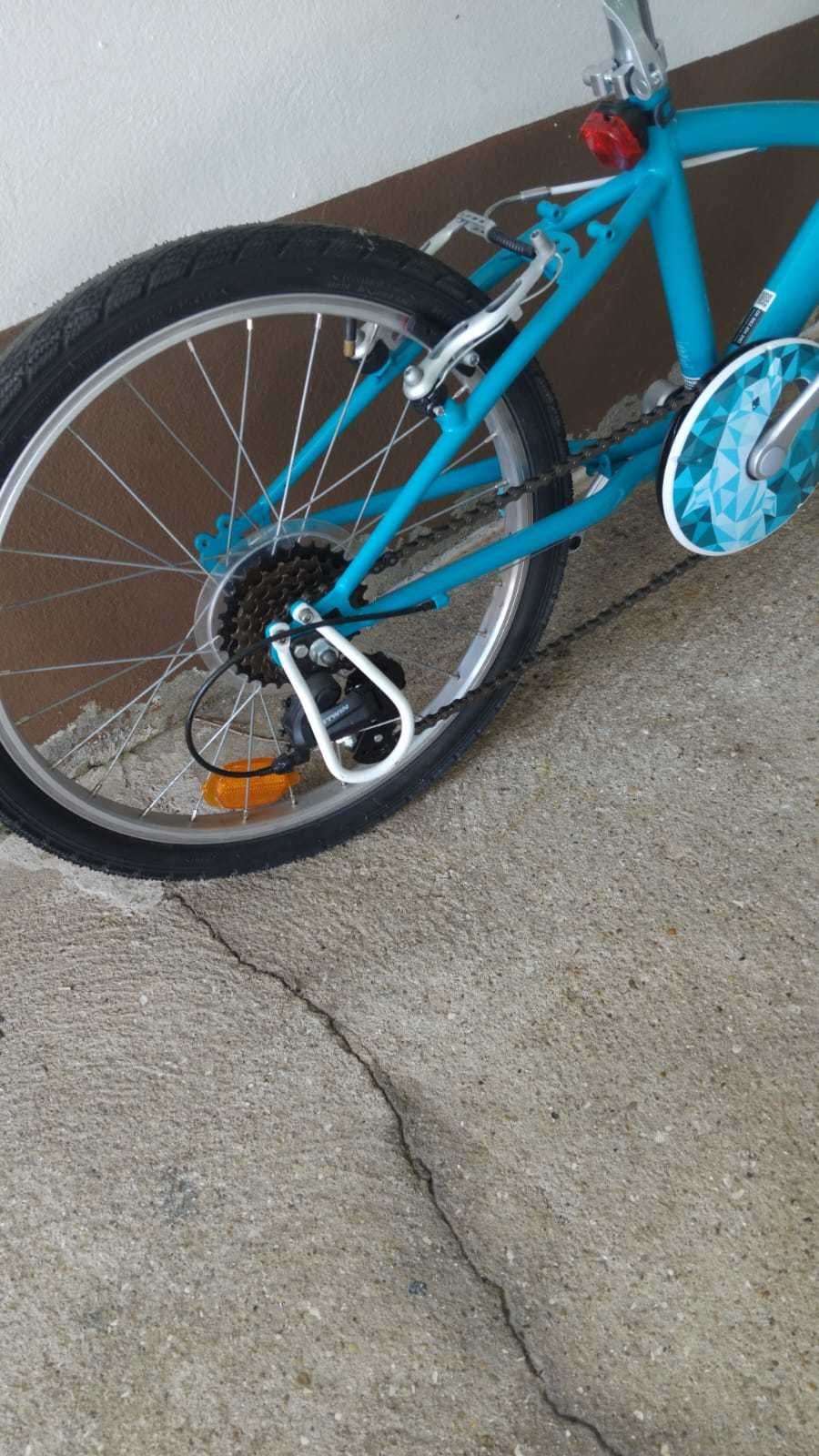 BICICLETA de Criança da marca BTWIN