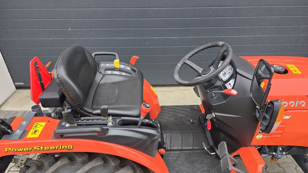 NOWY Japoński traktorek Kubota B2741S  27 km nie yanmar iseki