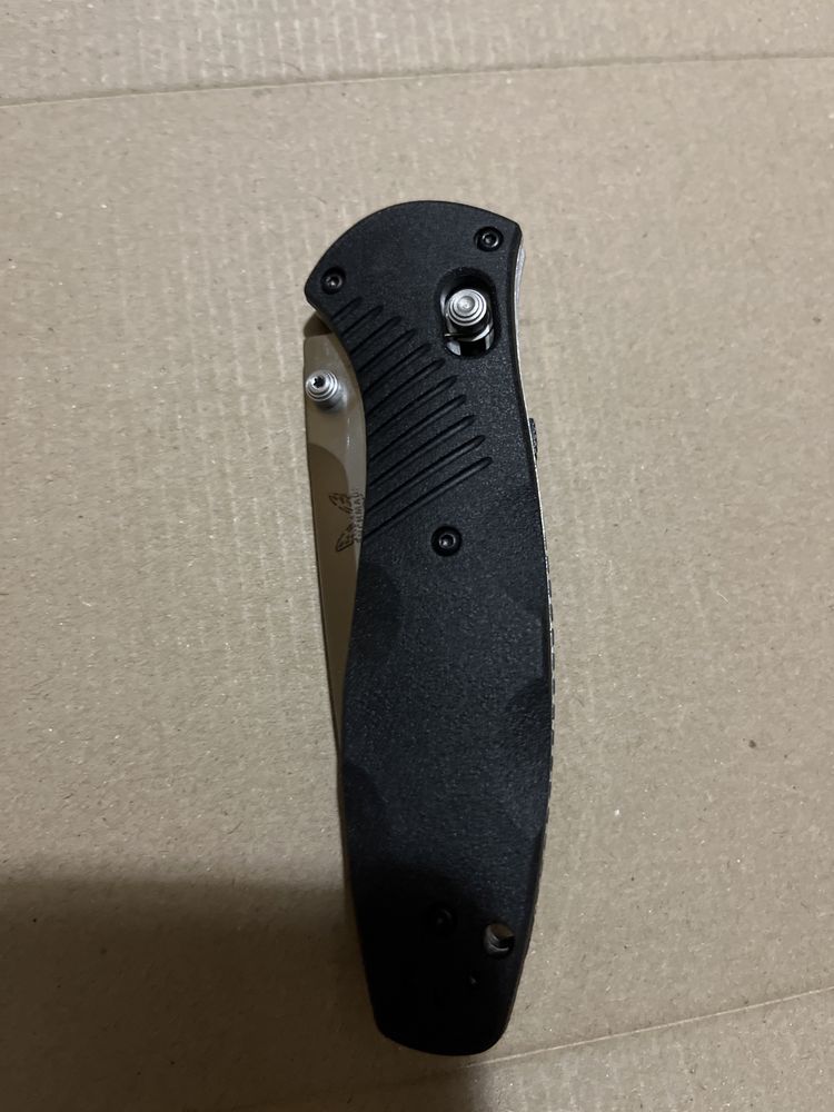 Продам benchmade bugout