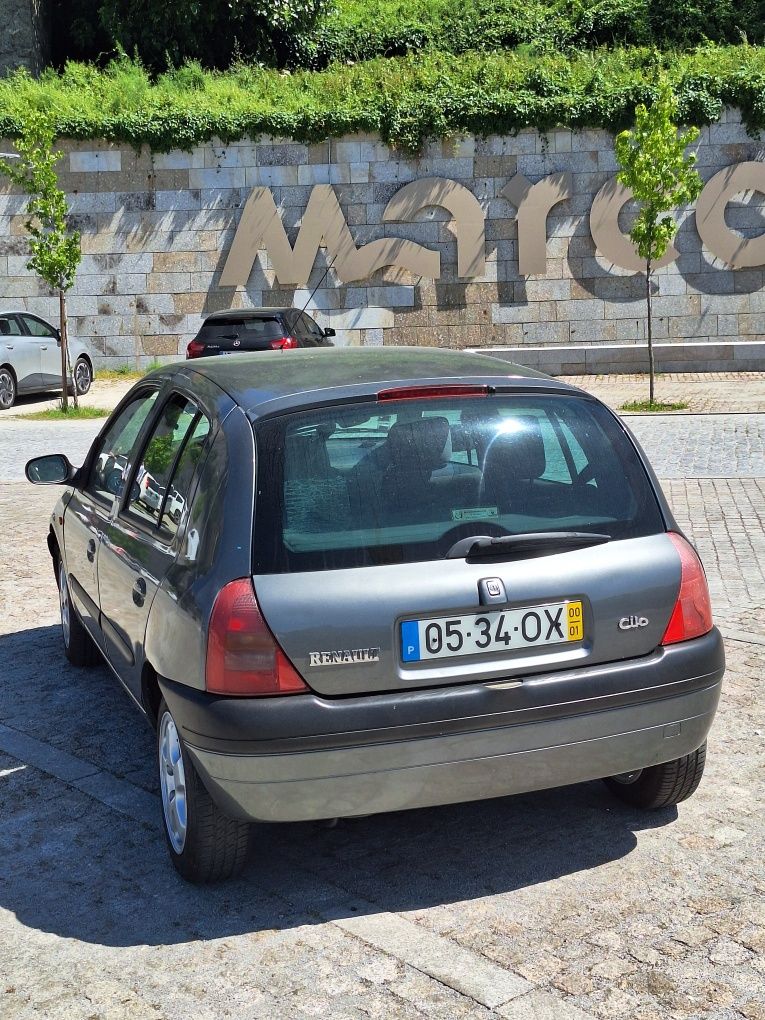 Renualt clio 1.2