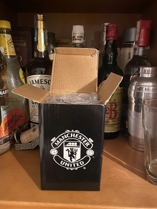Copo Térmico Oficial Manchester United - Novo na Caixa