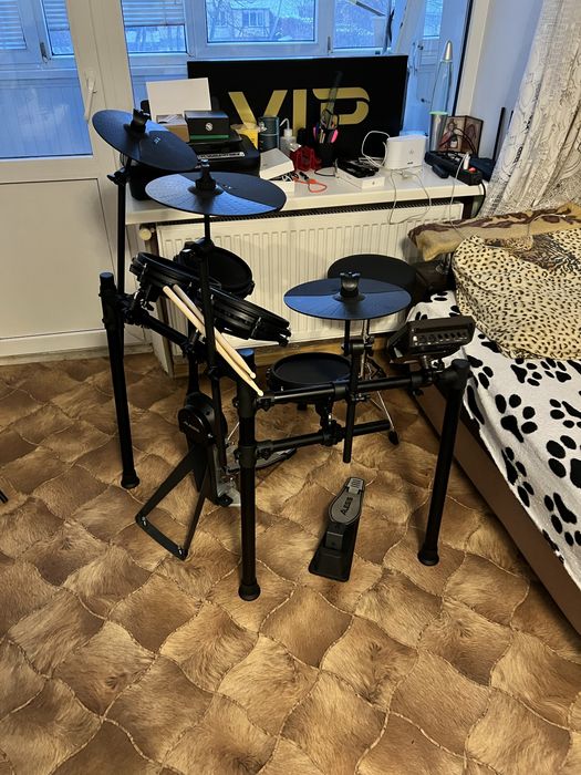 Електронна ударна установка alesis nitro mesh kit