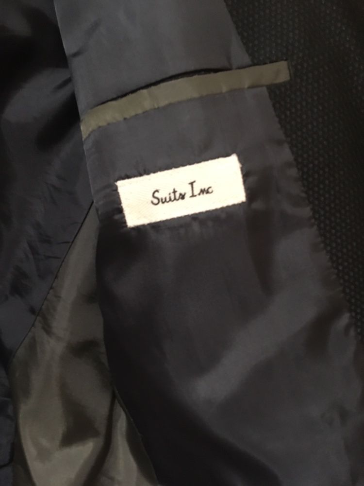 Promoção Novo Super Preço Blazers Novos sem etiqueta. Suits Inc.e Mass