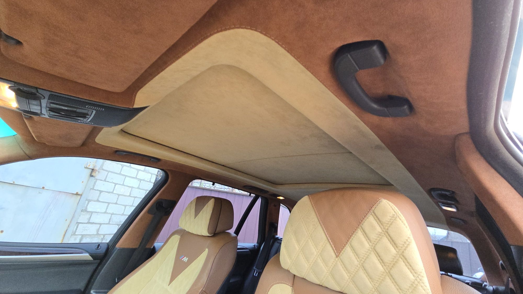 Салон BMW e70 X5 2008 алькантара