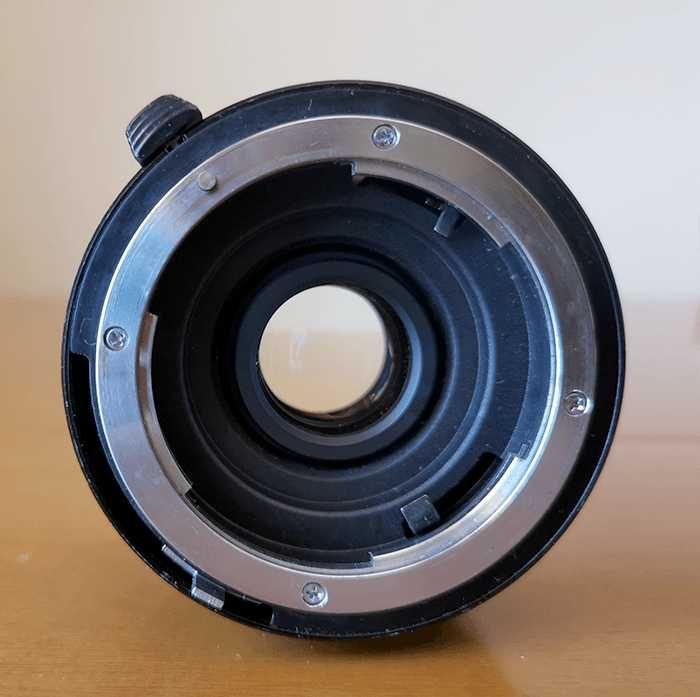 Vivitar 2x Macro Focusing Teleconverter MC N/A (encaixe NIKON F)