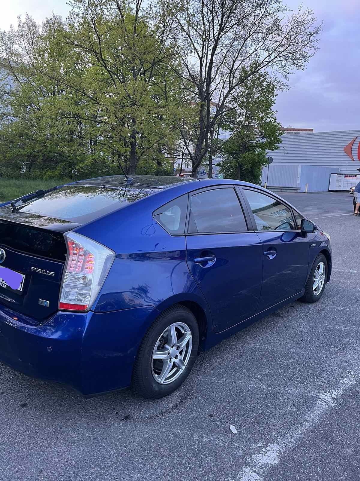 Toyota prius 30 +LPG