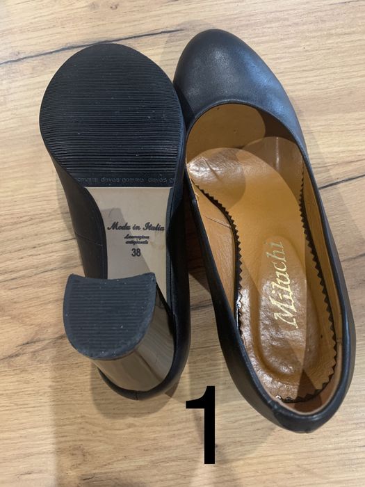 1. Туфли черные