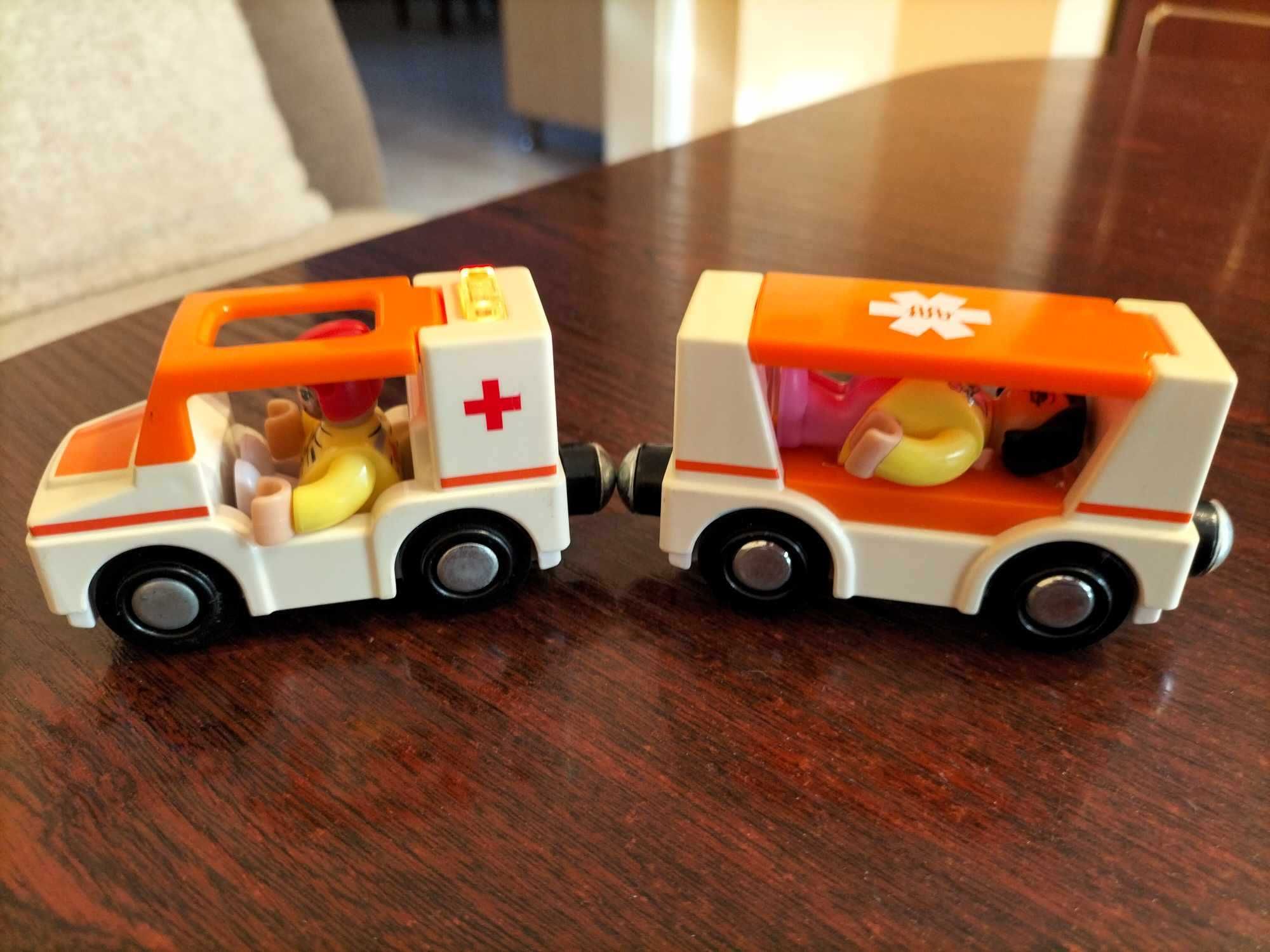 ambulans pogotowie ratownik medyczny karetka pacjent światło dźwięk