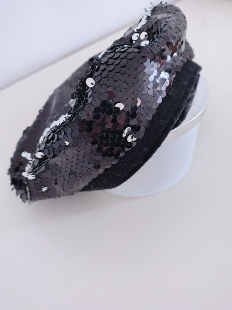 Beret damski Monnari