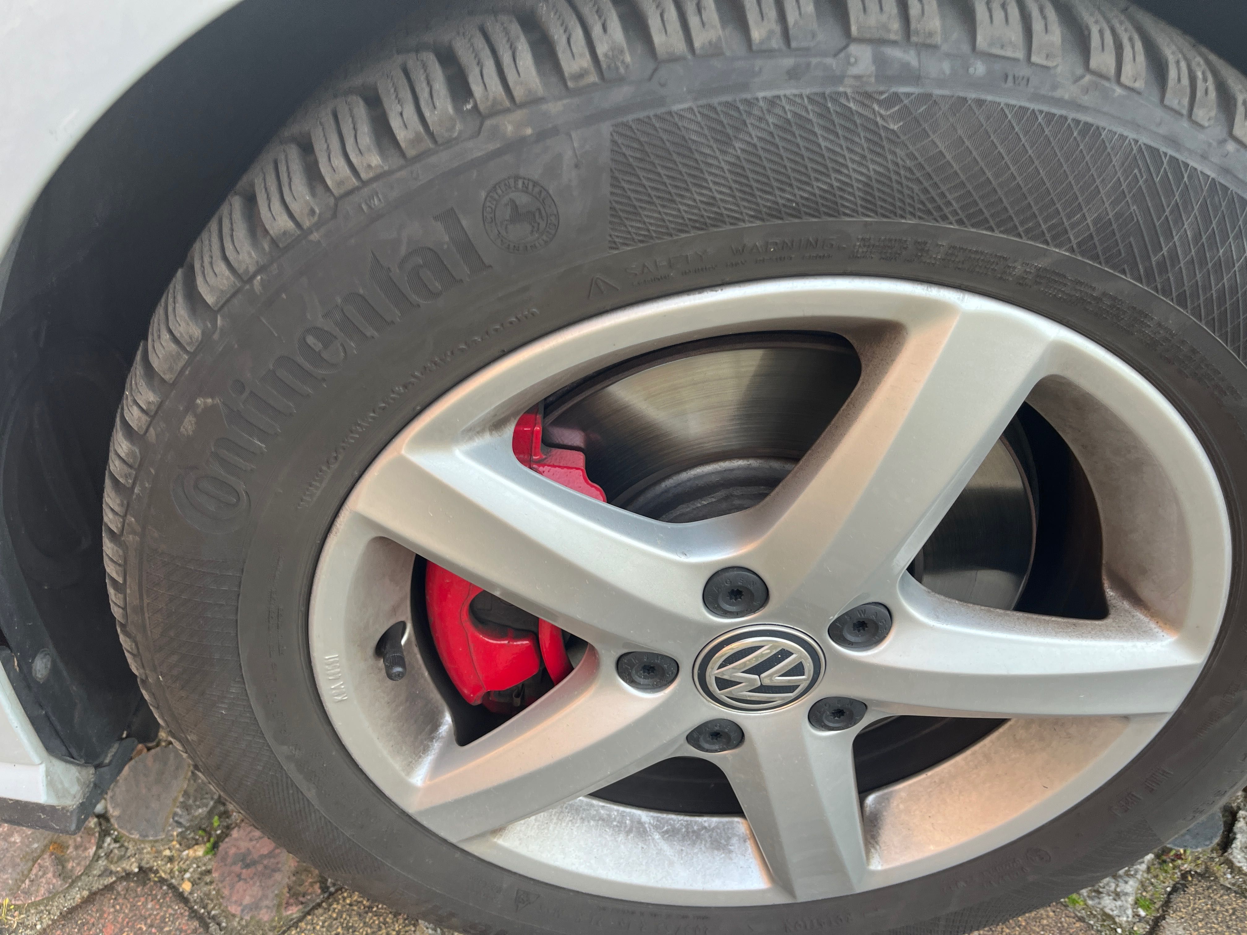 Felgi Volkswagen i opony Continental (zimowe) 205/55 R16