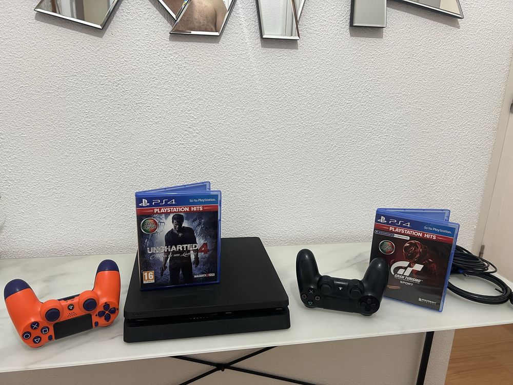 Playstation 4 Slim [1TB] + Jogos + Comando ( leia todo anuncio )