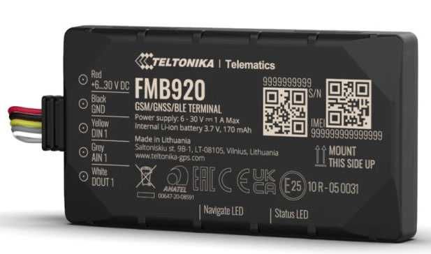 GPS трекер Teltonika FMB920