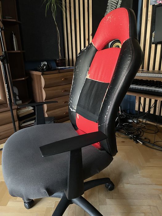 Крісло офісне, геймерське