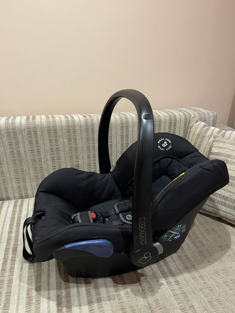 Автокрісло Maxi-Cosi Citi Essential Black