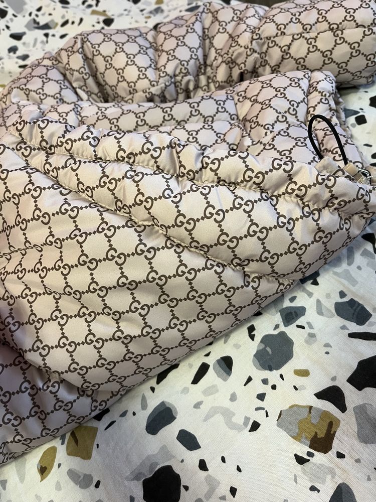 Куртка принт gucci