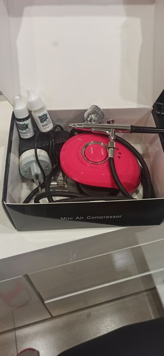 Аерограф з міні компресором