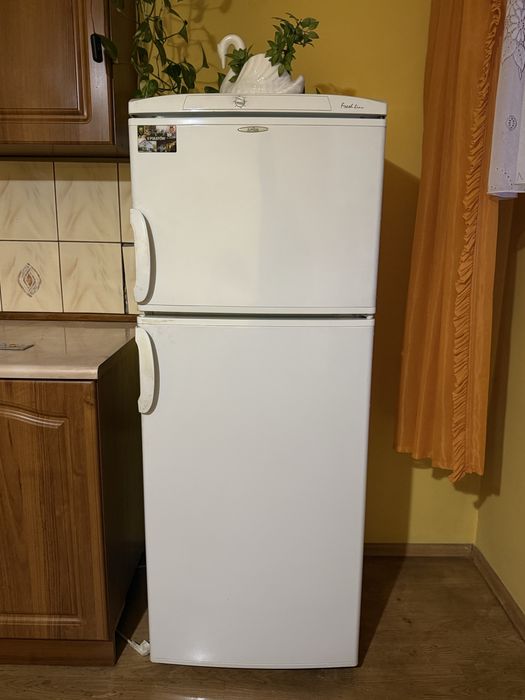 Lodówka Amica biała