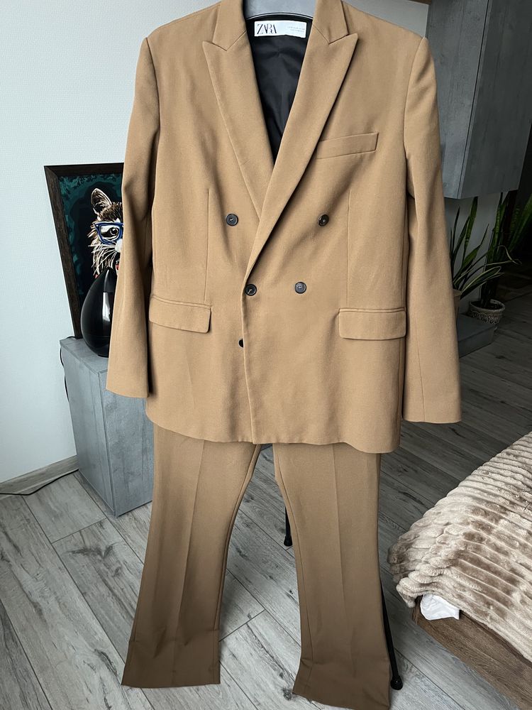 Костюм, піджак, блейзер і брюки Zara