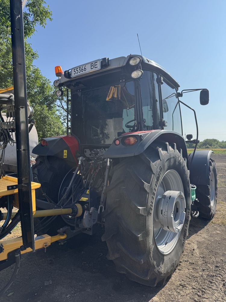 Massey Ferguson 6713