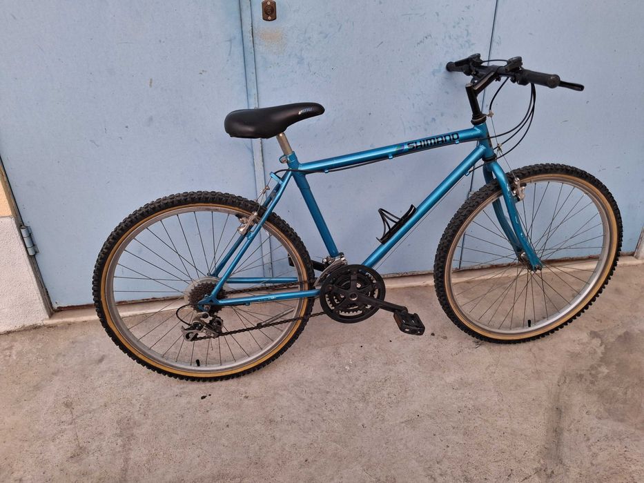 Bicicleta roda 26 pronta a pedalar