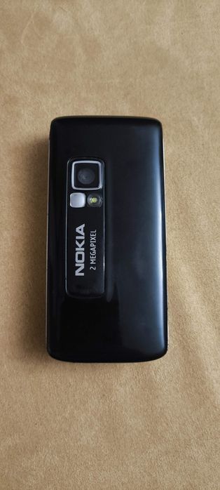 Телефон нашел рабочий, зарядки нету