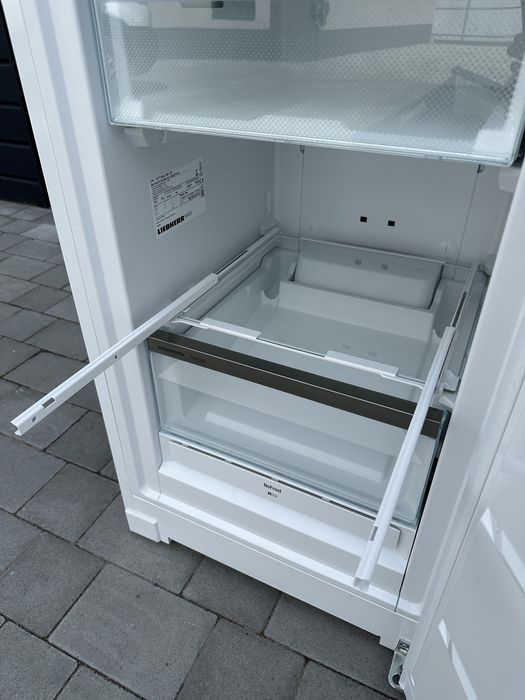 185 cm  Морозильна камера Liebherr FNc 5277
