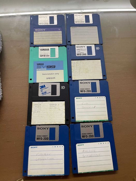 Vendo Sintetizador Yamaha SY99,