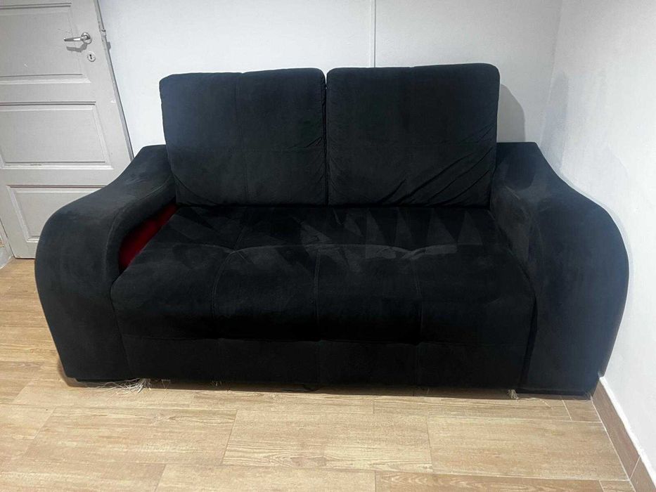 Sofa de sala pequeno