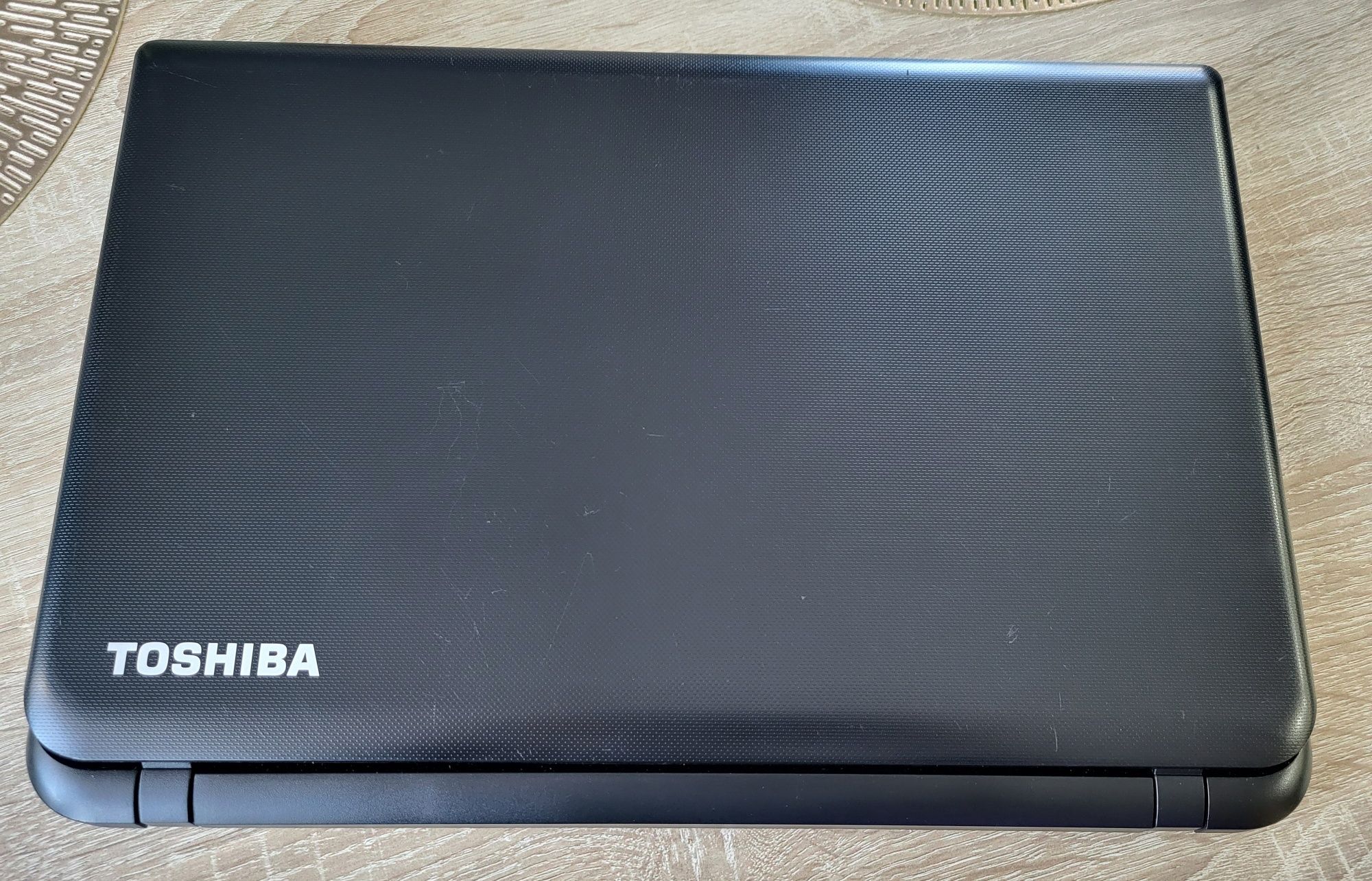 Toshiba C50-B #N2840 #4GB RAM #SSD 128GB #W10 #Office #BT #HDMI