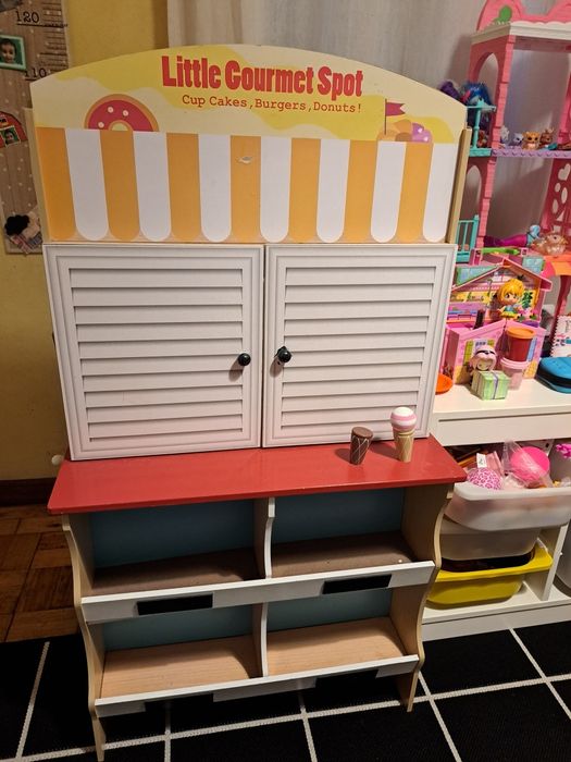 Cozinha e lojinha de brincar 2 em 1